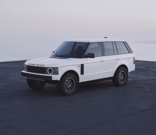 Возвращение легенды: в Эстонии возрождают классический Range Rover 2000-х (фото)