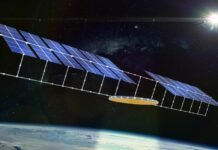 Солнечные панели в космосе и на морях: 6 необычных и странных мест, где их cтавят (фото)