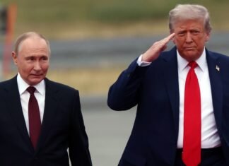 Трамп недоволен Путиным: в Белом доме объяснили, почему США ударили по нефтебизнесу РФ (видео)