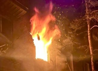 Россияне атаковали «Шахедами» образовательное учреждение в Запорожье: какие последствия ночного обстрела (фото)