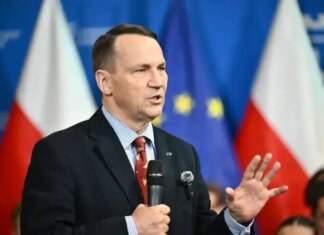 Україна може стати членом ЄС на початку 2030-х років — Сікорський