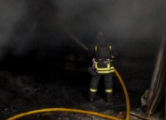 Рятувальники показали наслідки атаки рф на Сумщину 9 листопада