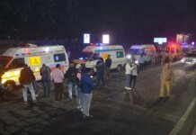 Вибух автомобіля у столиці Індії забрав життя восьми людей біля історичної пам'ятки