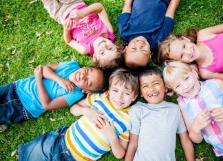 День захисту дітей, Всесвітній день боротьби проти раку підшлункової залози, День педіатра: що святкують 20 листопада