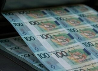 білорусь покриватиме борги за рахунок допомоги росії через дефіцит валютних резервів — розвідка
