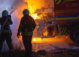 росіяни цілеспрямовано атакували рятувальників у Сумах — ДСНС