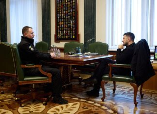 Зеленський на нараді з Будановим визначив акценти у переговорах на тлі візиту делегації України до США