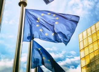 Bloomberg: ЕС представит новый план по реализации торгового соглашения со США