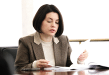 Четыре сектора обеспечили половину налоговых поступлений за 10 месяцев