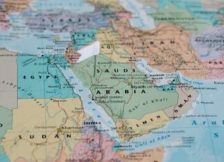 Палка, солнечный свет и разум: как Эратосфен измерил окружность Земли 2200 лет назад