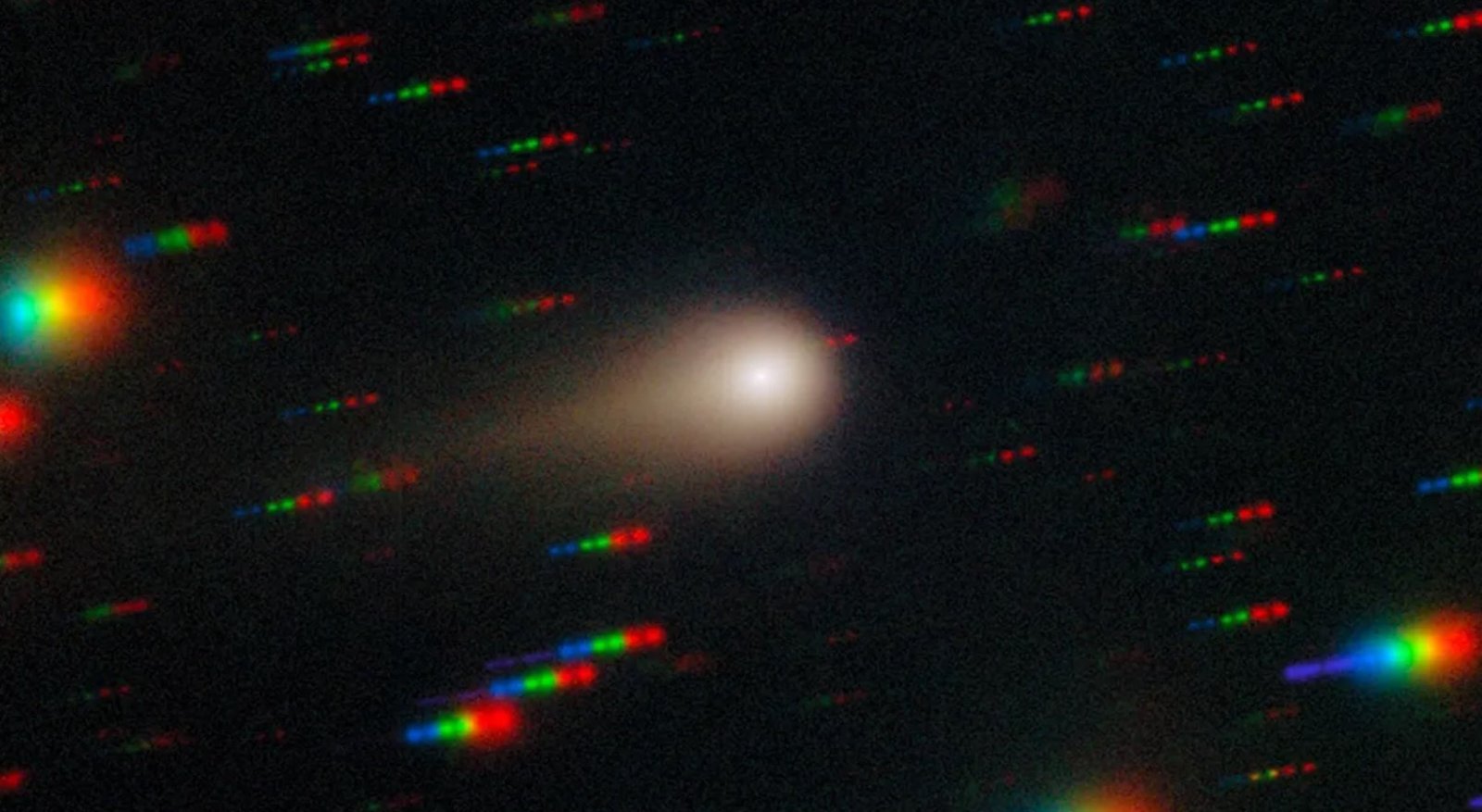 Межзвездный объект 3I/ATLAS неожиданно уменьшился перед сближением с Землей (фото)