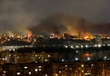 РФ бьет по Днепру «шахедами»: дрон взорвался рядом с жилым кварталом (видео)