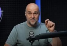 «Мало шансов победить»: блогер объяснил, что делать с русскоязычными в Украине (видео)