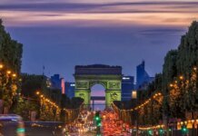 У Парижі скасували новорічний концерт на Єлисейських полях з міркувань безпеки