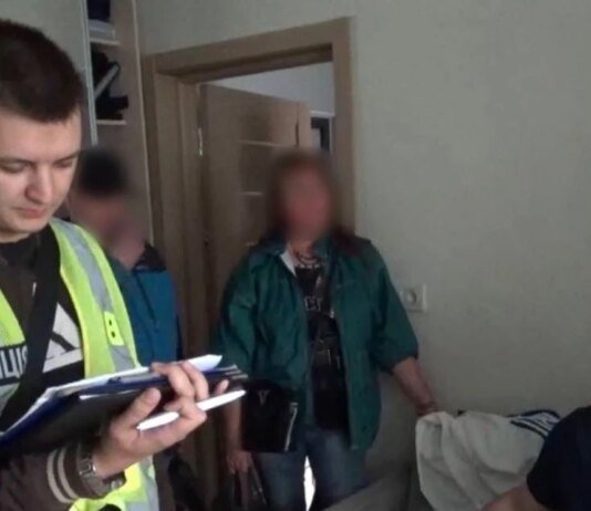 Обдурив 13 людей, обіцяючи зняти порчу через соцмережі: у Києві судитимуть 28-річного псевдо-мольфара