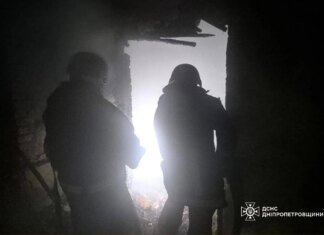 Дронова атака рф на Павлоград забрала життя людини, 4 постраждалих: показали наслідки