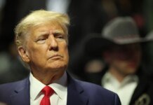 Трамп наказав повністю заблокувати підсанкційні нафтові танкери Венесуели