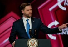 "Шанувати батьків, а не відправляти гроші в Україну": Венс назвав пріоритети адміністрації Трампа