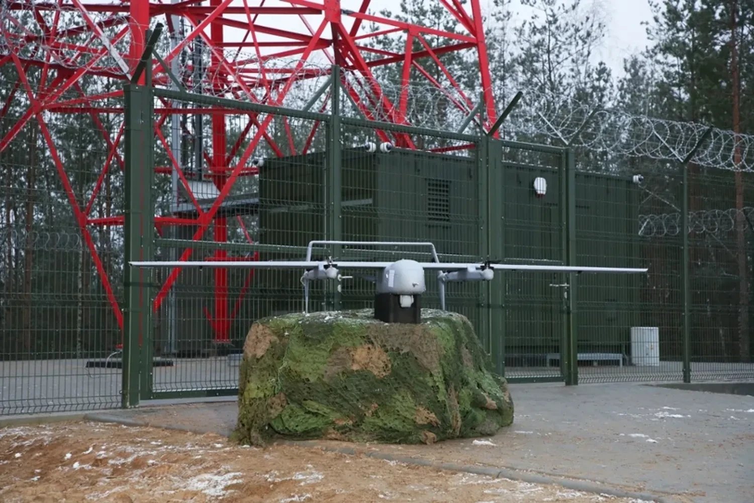 Польща на кордоні з білоруссю встановила перші елементи системи протидії дронам