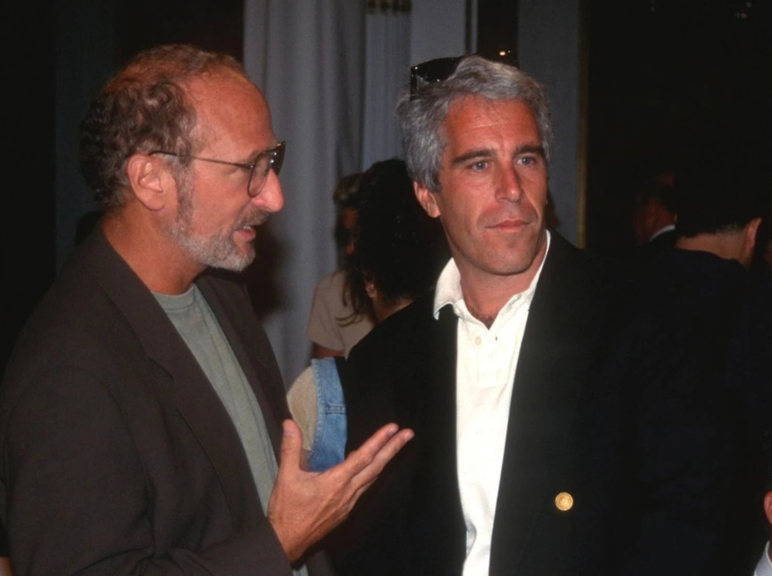 Справа Епштейна: Мін’юст США знайшов ще "мільйон документів", які не встигли оприлюднити