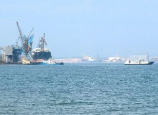 Порт Південний відновив роботу після витоку олії