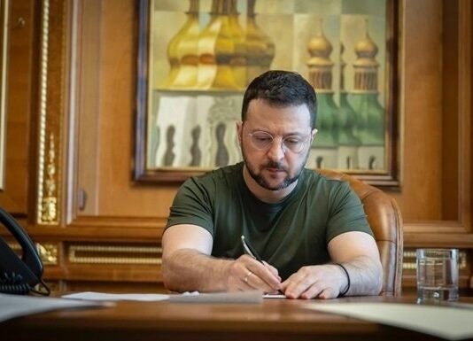 Президент відзначив двох енергетиків із Чернігівщини державними нагородами