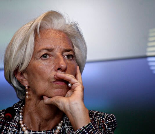 ЕЦБ отказался подстраховать репарационный кредит Украине: нарушает его мандат