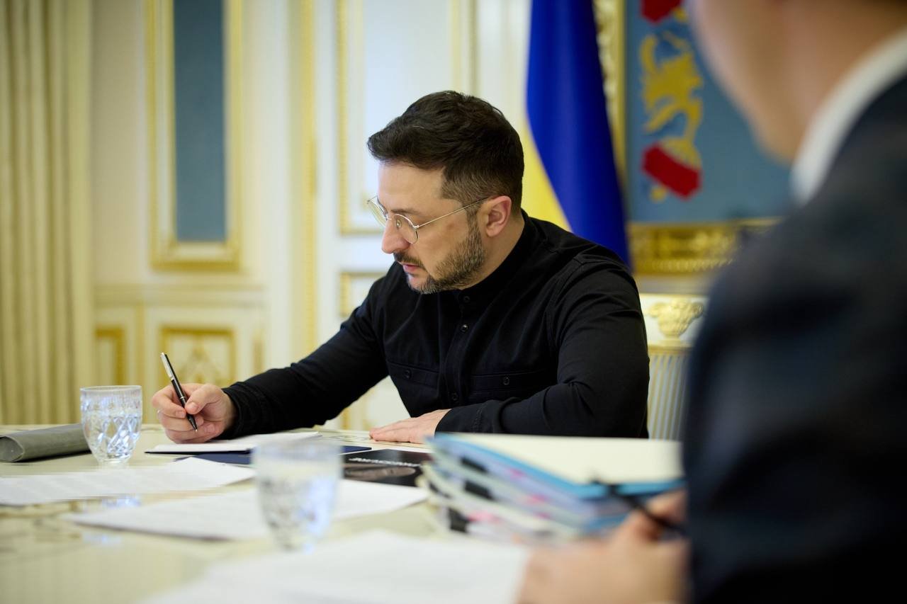 Зеленский подписал закон о банках финансовой инклюзии