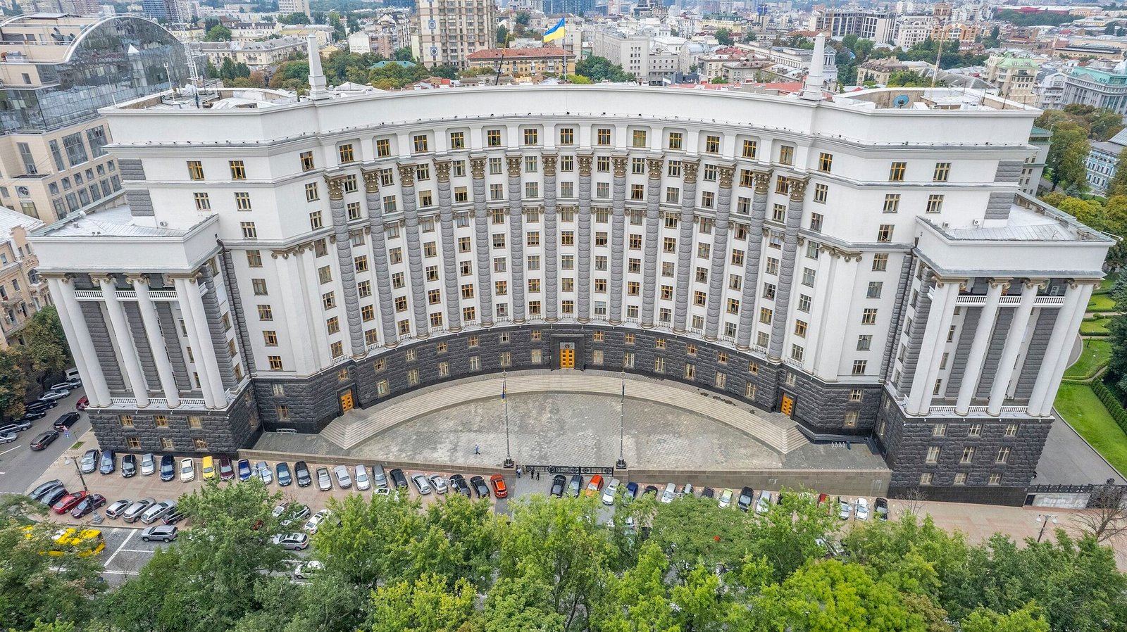 Украина утвердила долговую стратегию до конца 2028 года: что она предусматривает