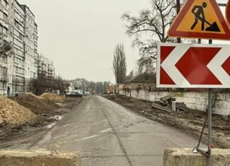 У Чернігові два автобуси тимчасово змінили маршрут: як курсуватимуть