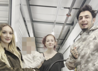 Мы бездомные и спим на складе с малышами — теперь ждем еще двоих