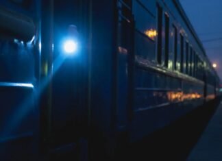 Есть пострадавшие: на Житомирщине с путей сошел грузовой поезд, — «Укрзализныця»