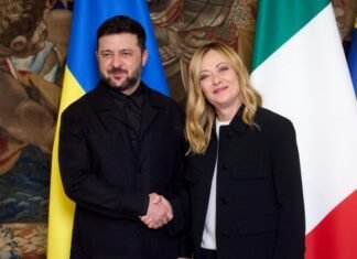 Мелони уговаривала Зеленского пойти на уступки и принять мирный план Трампа
