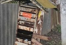 Поштові скрині, гаражі, контейнери: у Чернігові демонтують 65 тимчасових об’єктів