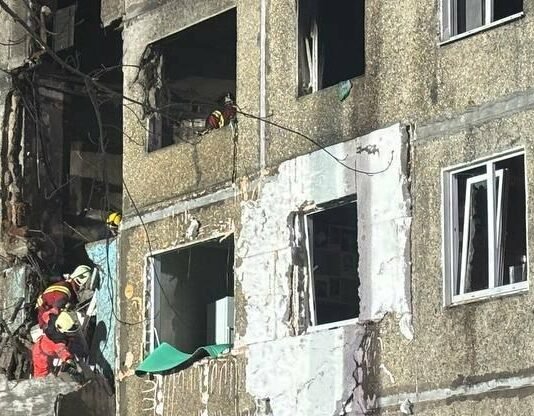 25 квартир без опалення: у Чернігові завершили аварійно-рятувальні роботи