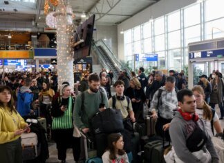 У Греції відновили авіасполучення після масштабного збою радіозв’язку