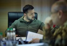 Зеленський обговорив з конгресменами США російські удари та потребу ППО