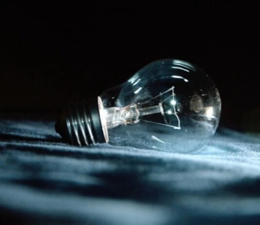 Київ до кінця дня перейде на планові графіки відключень світла — Свириденко