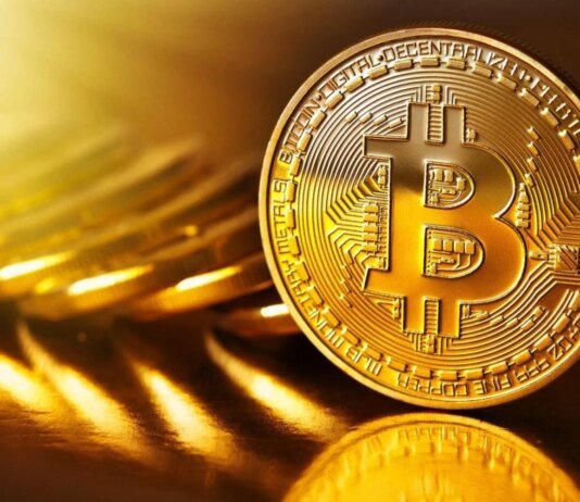 Біткоїн зупинився на позначці $90 000 в очікуванні рішень щодо тарифів та ФРС