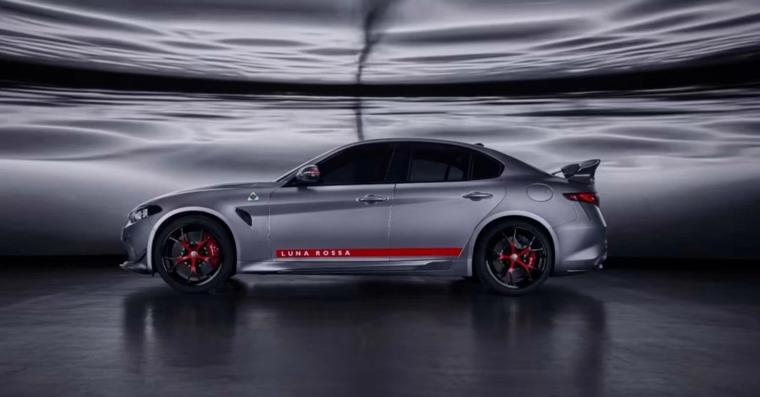 Alfa Romeo представила Giulia Luna Rossa: тираж лише 10 одиниць та п’ятикратна притискна сила