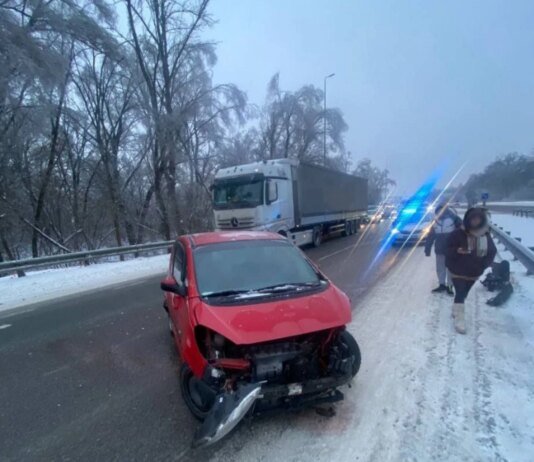 ДТП на Київщині 11 січня: частково перекрито рух на трасі Київ — Одеса