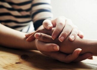 Психологічна допомога для дітей і вчителів: доступні безоплатні консультації та "гарячі лінії"