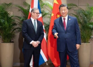 Кір Стармер прибув до Пекіна для перезавантаження економічних відносин з Китаєм