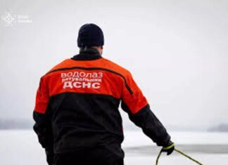 Водолази-сапери ДСНС ліквідували бойову частину ворожого безпілотника на Дністровському лимані