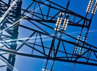 Споживання електроенергії в Україні перевищило можливості системи — Зеленський