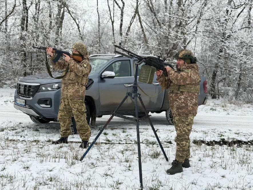 На Чернігівщині прикордонники збили російський дрон «Молнія»