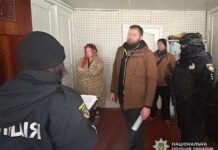 Мешканець Прилук викрав понад 70 тисяч гривень із банківської картки пенсіонера: подробиці шахрайської схеми