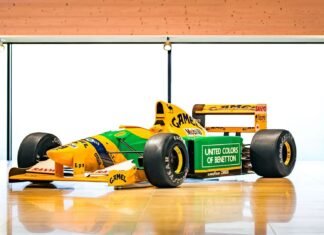 Эксклюзив за $10 миллионов: на аукцион выставили знаковый болид Михаэля Шумахера (фото)