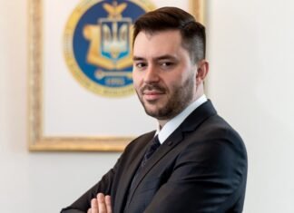 Зеленский уволил главу Нацкомиссии по ценным бумагам и фондовому рынку