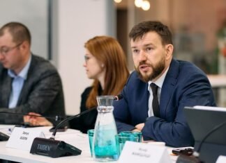 Министр соцполитики о пенсионной реформе: Меньше 6000 платить не будем